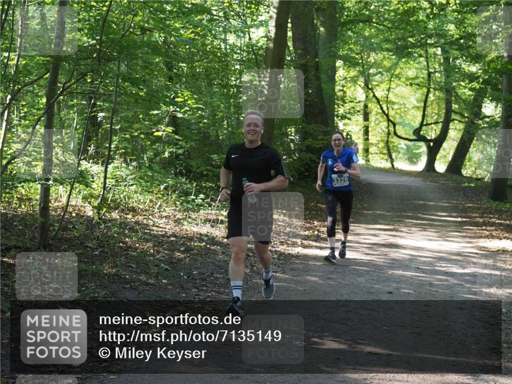 22.09.2024 - 32. Volkslauf durch das schöne Alstertal Miley Keyser http://msf.ph/oto/7135149 22.09.2024 10:49:43 Laufen 3329 meine-sportfotos.de