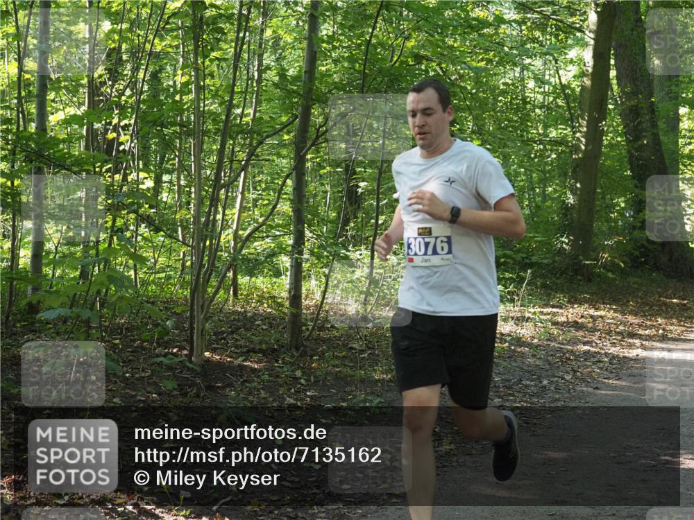 22.09.2024 - 32. Volkslauf durch das schöne Alstertal Miley Keyser http://msf.ph/oto/7135162 22.09.2024 10:49:33 Laufen 3076 meine-sportfotos.de