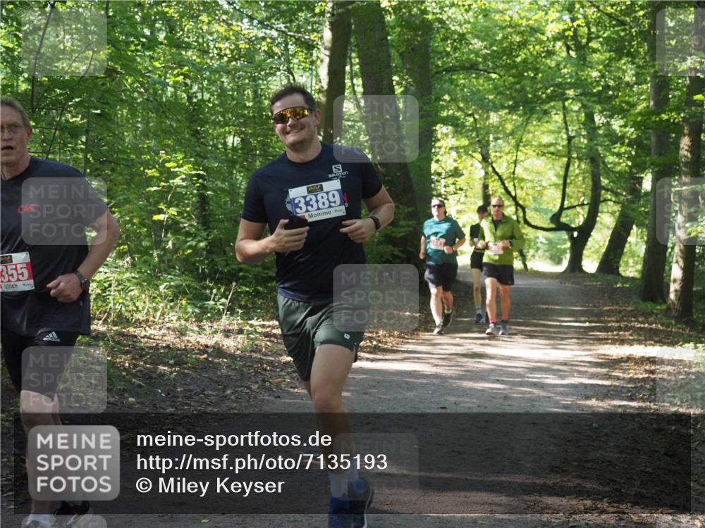 22.09.2024 - 32. Volkslauf durch das schöne Alstertal Miley Keyser http://msf.ph/oto/7135193 22.09.2024 10:49:11 Laufen 355, 3389 meine-sportfotos.de