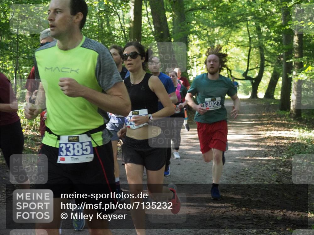 22.09.2024 - 32. Volkslauf durch das schöne Alstertal Miley Keyser http://msf.ph/oto/7135232 22.09.2024 10:48:58 Laufen 3385, 30, 3027 meine-sportfotos.de