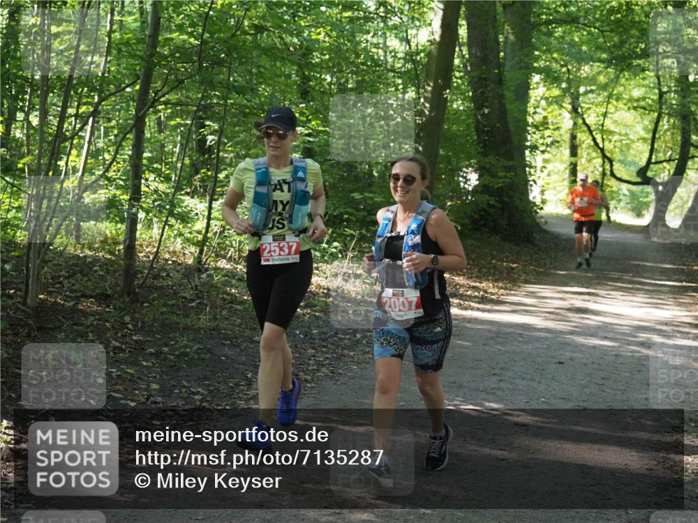 22.09.2024 - 32. Volkslauf durch das schöne Alstertal Miley Keyser http://msf.ph/oto/7135287 22.09.2024 10:48:32 Laufen 2537, 2007 meine-sportfotos.de