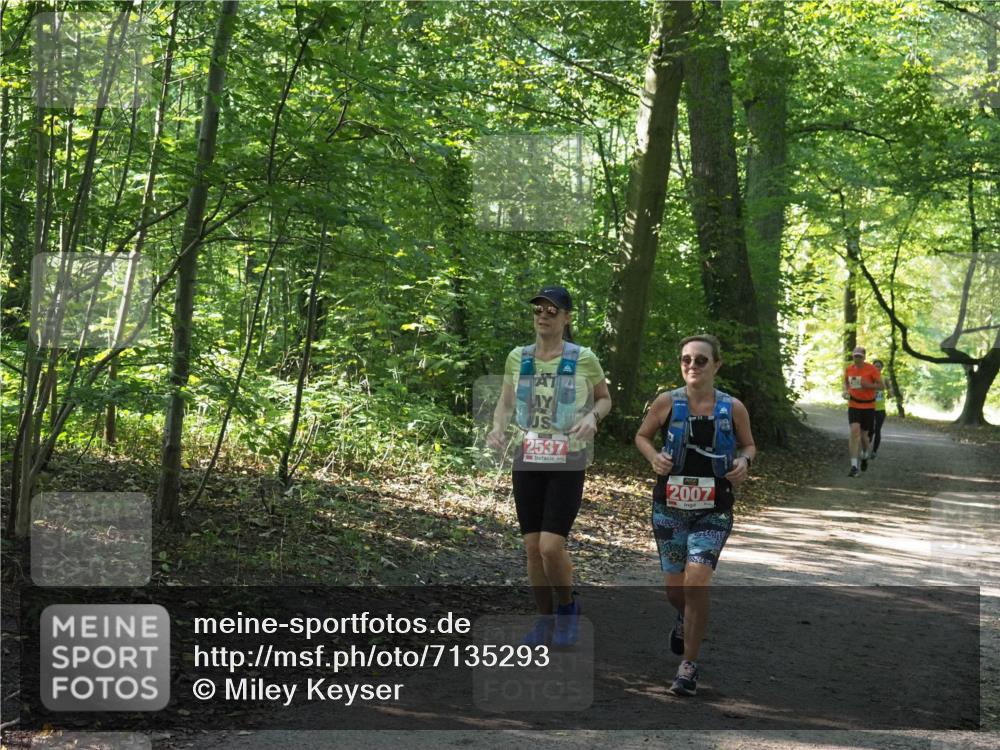 22.09.2024 - 32. Volkslauf durch das schöne Alstertal Miley Keyser http://msf.ph/oto/7135293 22.09.2024 10:48:31 Laufen 2537, 2007 meine-sportfotos.de