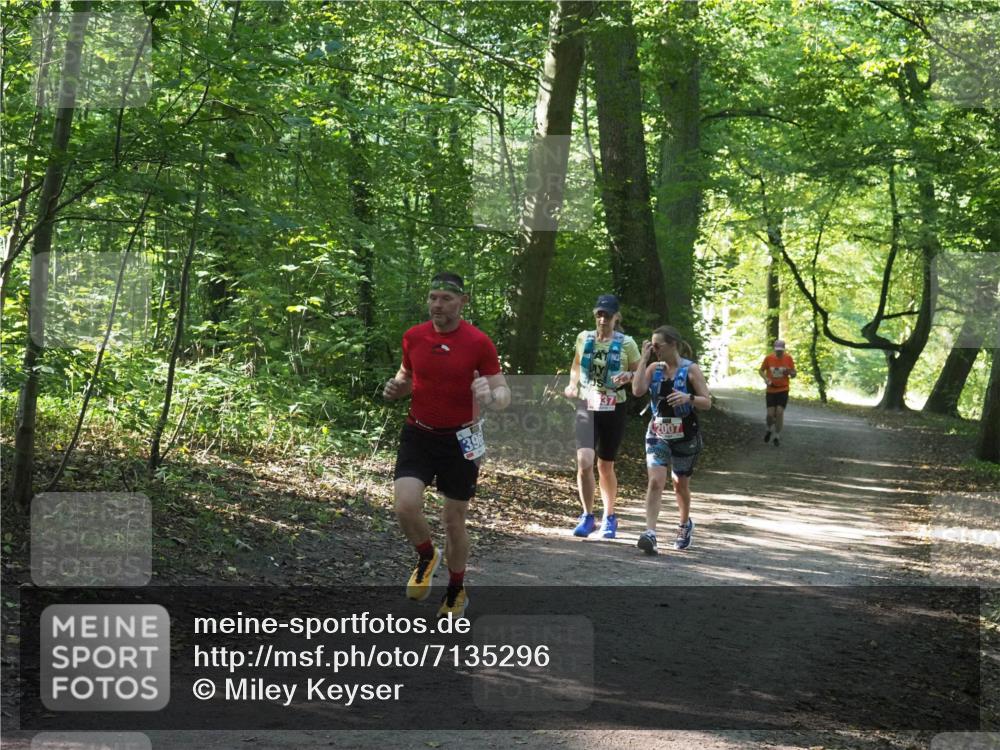 22.09.2024 - 32. Volkslauf durch das schöne Alstertal Miley Keyser http://msf.ph/oto/7135296 22.09.2024 10:48:29 Laufen 2007 meine-sportfotos.de