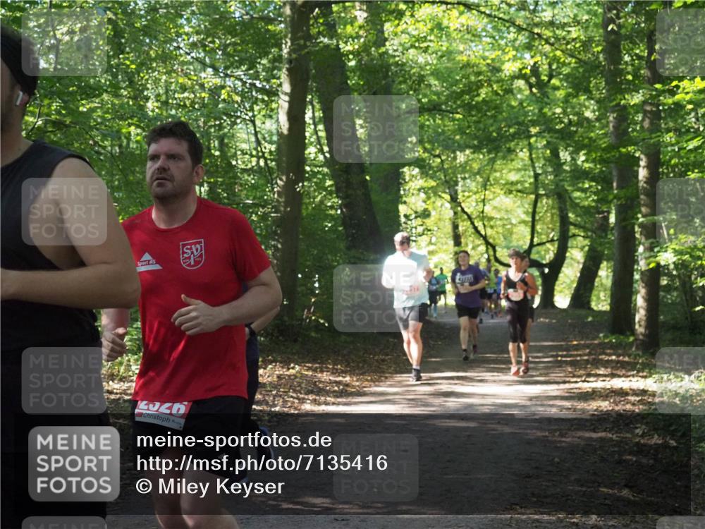 22.09.2024 - 32. Volkslauf durch das schöne Alstertal Miley Keyser http://msf.ph/oto/7135416 22.09.2024 10:47:35 Laufen  meine-sportfotos.de