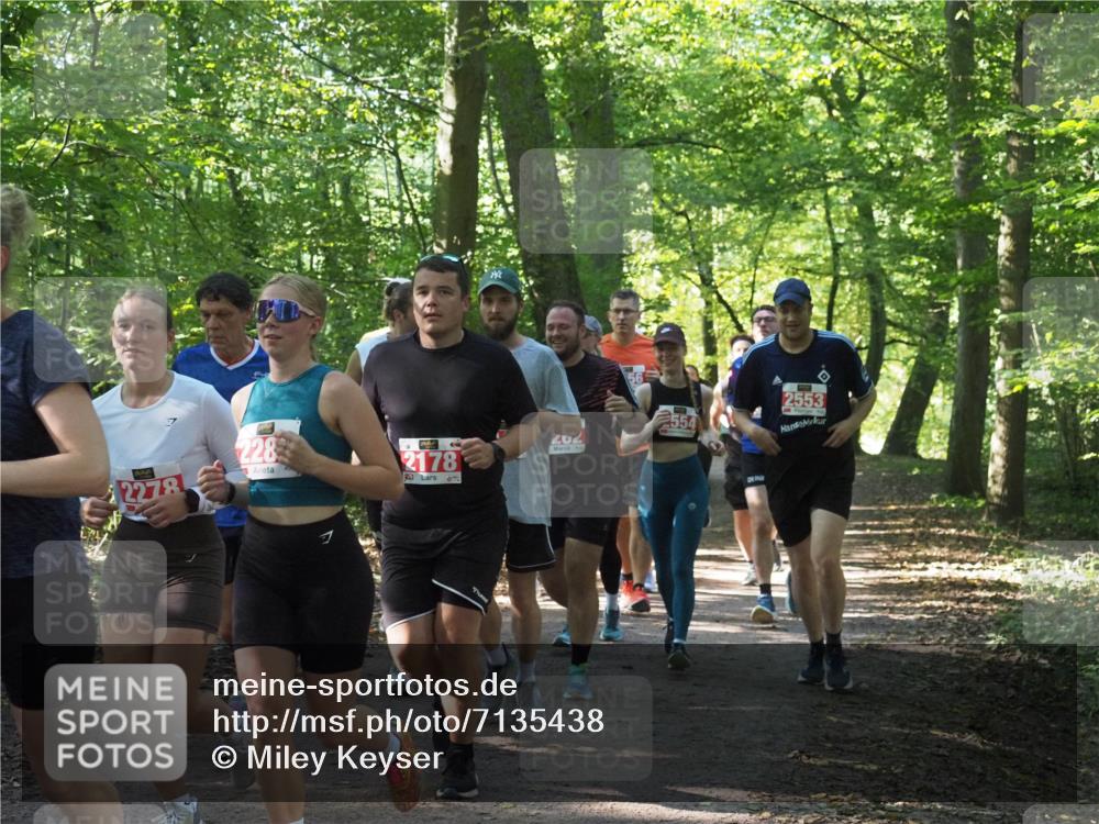 22.09.2024 - 32. Volkslauf durch das schöne Alstertal Miley Keyser http://msf.ph/oto/7135438 22.09.2024 10:47:31 Laufen 2278, 228, 2178, 3, 202, 2553 meine-sportfotos.de