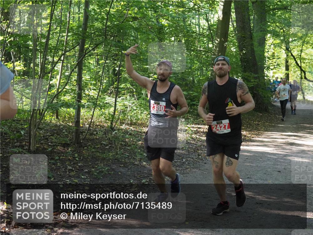 22.09.2024 - 32. Volkslauf durch das schöne Alstertal Miley Keyser http://msf.ph/oto/7135489 22.09.2024 10:47:14 Laufen 2380, 2427, 2522 meine-sportfotos.de