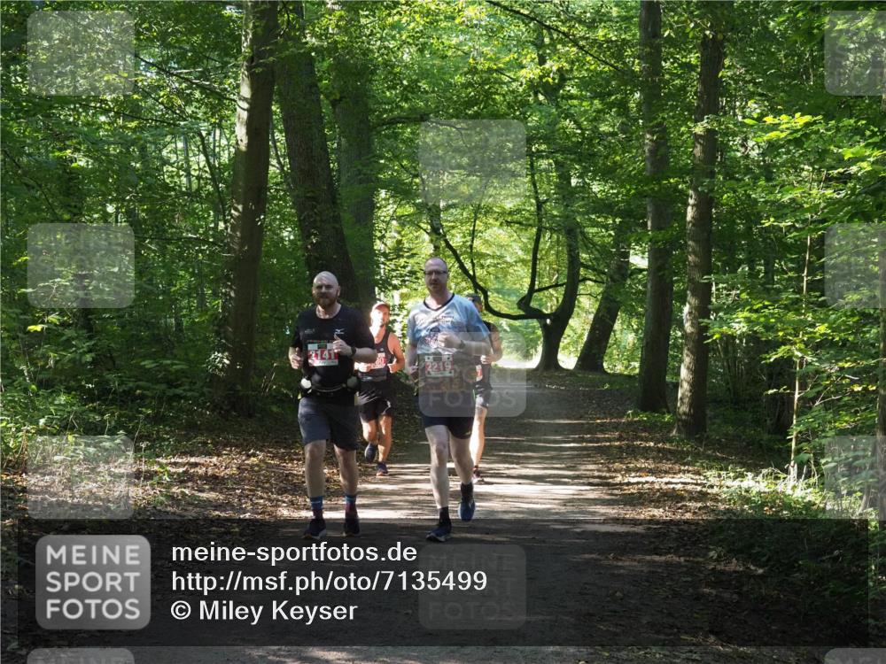 22.09.2024 - 32. Volkslauf durch das schöne Alstertal Miley Keyser http://msf.ph/oto/7135499 22.09.2024 10:47:11 Laufen 2141 meine-sportfotos.de