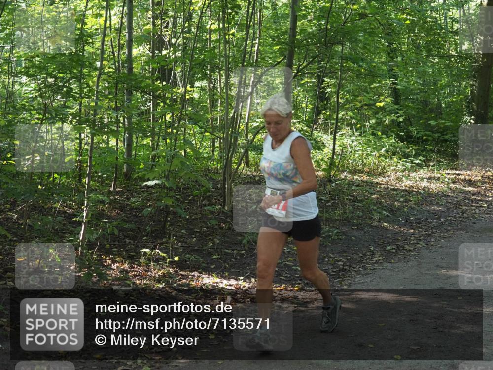 22.09.2024 - 32. Volkslauf durch das schöne Alstertal Miley Keyser http://msf.ph/oto/7135571 22.09.2024 10:46:43 Laufen  meine-sportfotos.de