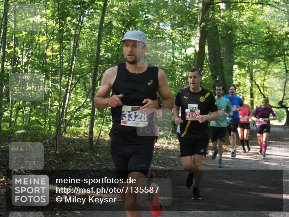 22.09.2024 - 32. Volkslauf durch das schöne Alstertal Miley Keyser http://msf.ph/oto/7135587 22.09.2024 10:46:34 Laufen 3328, 12, 1, 2197 meine-sportfotos.de