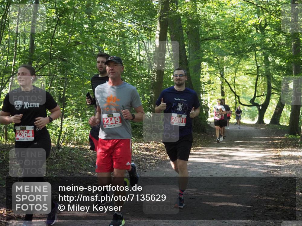 22.09.2024 - 32. Volkslauf durch das schöne Alstertal Miley Keyser http://msf.ph/oto/7135629 22.09.2024 10:46:17 Laufen 2349, 2081, 2364 meine-sportfotos.de