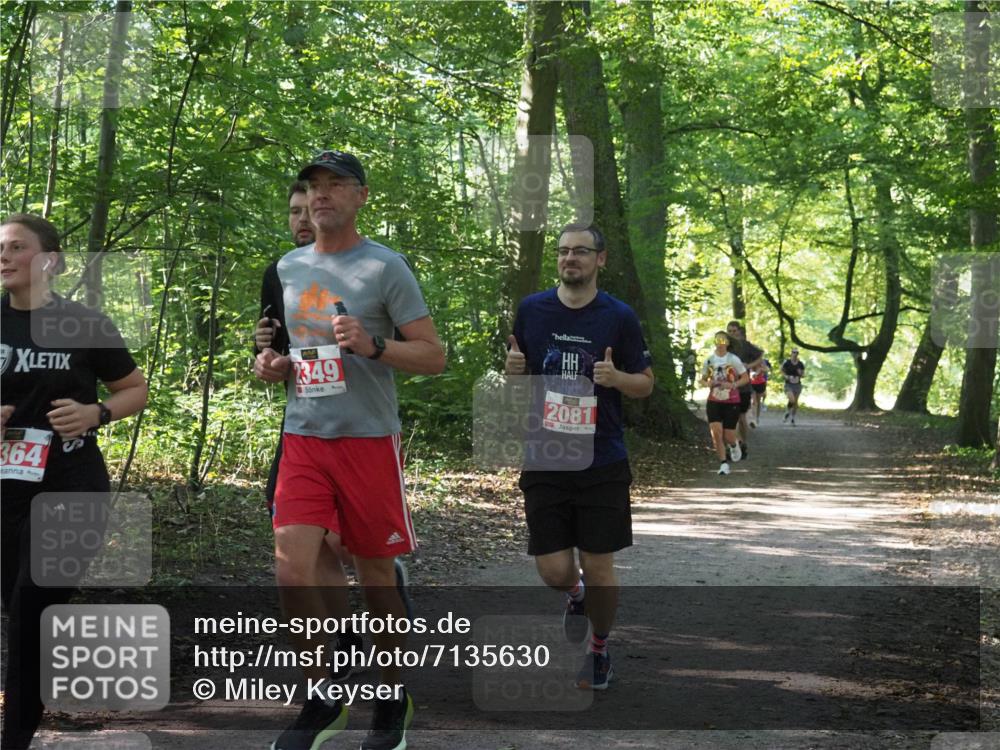 22.09.2024 - 32. Volkslauf durch das schöne Alstertal Miley Keyser http://msf.ph/oto/7135630 22.09.2024 10:46:18 Laufen 2349, 364, 2081 meine-sportfotos.de