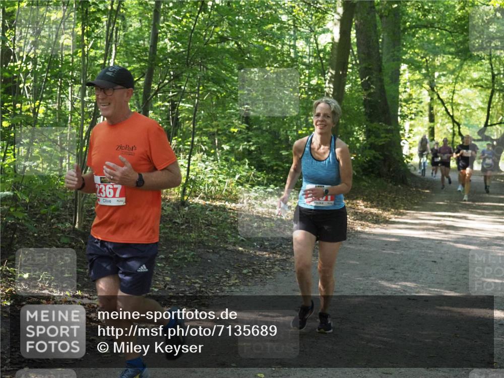 22.09.2024 - 32. Volkslauf durch das schöne Alstertal Miley Keyser http://msf.ph/oto/7135689 22.09.2024 10:45:43 Laufen 2367 meine-sportfotos.de