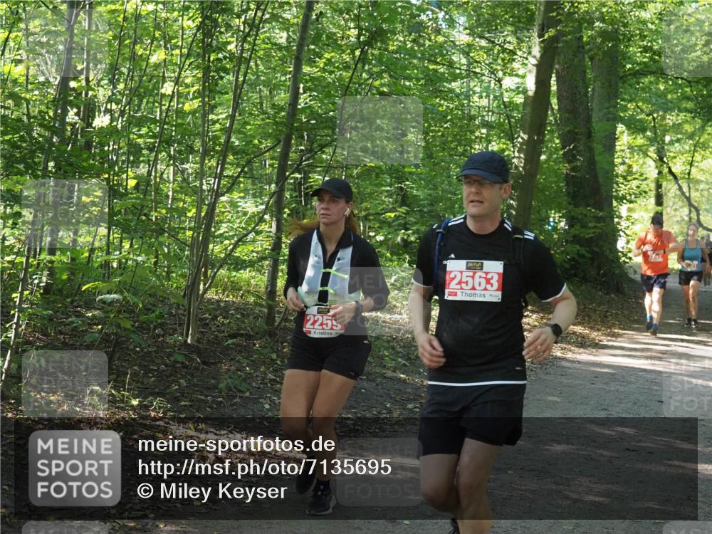 22.09.2024 - 32. Volkslauf durch das schöne Alstertal Miley Keyser http://msf.ph/oto/7135695 22.09.2024 10:45:38 Laufen 2255, 2563 meine-sportfotos.de