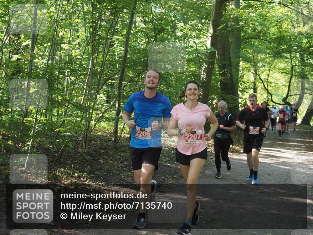22.09.2024 - 32. Volkslauf durch das schöne Alstertal Miley Keyser http://msf.ph/oto/7135740 22.09.2024 10:45:23 Laufen 2206, 12207, 2027 meine-sportfotos.de