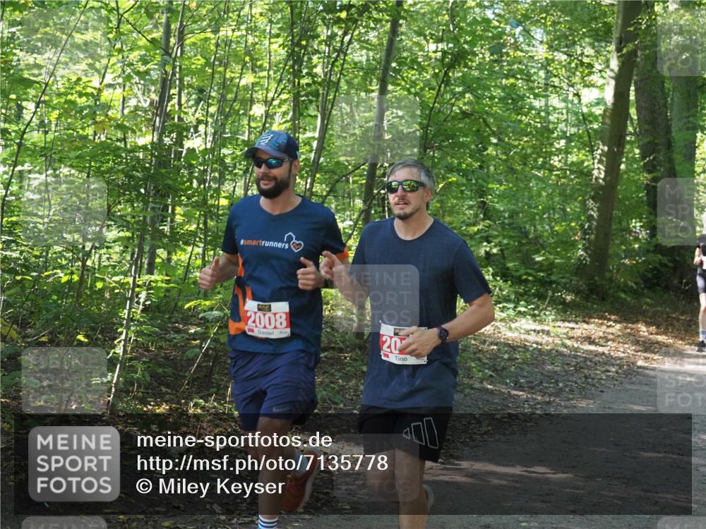 22.09.2024 - 32. Volkslauf durch das schöne Alstertal Miley Keyser http://msf.ph/oto/7135778 22.09.2024 10:45:06 Laufen 2008, 20, 00 meine-sportfotos.de