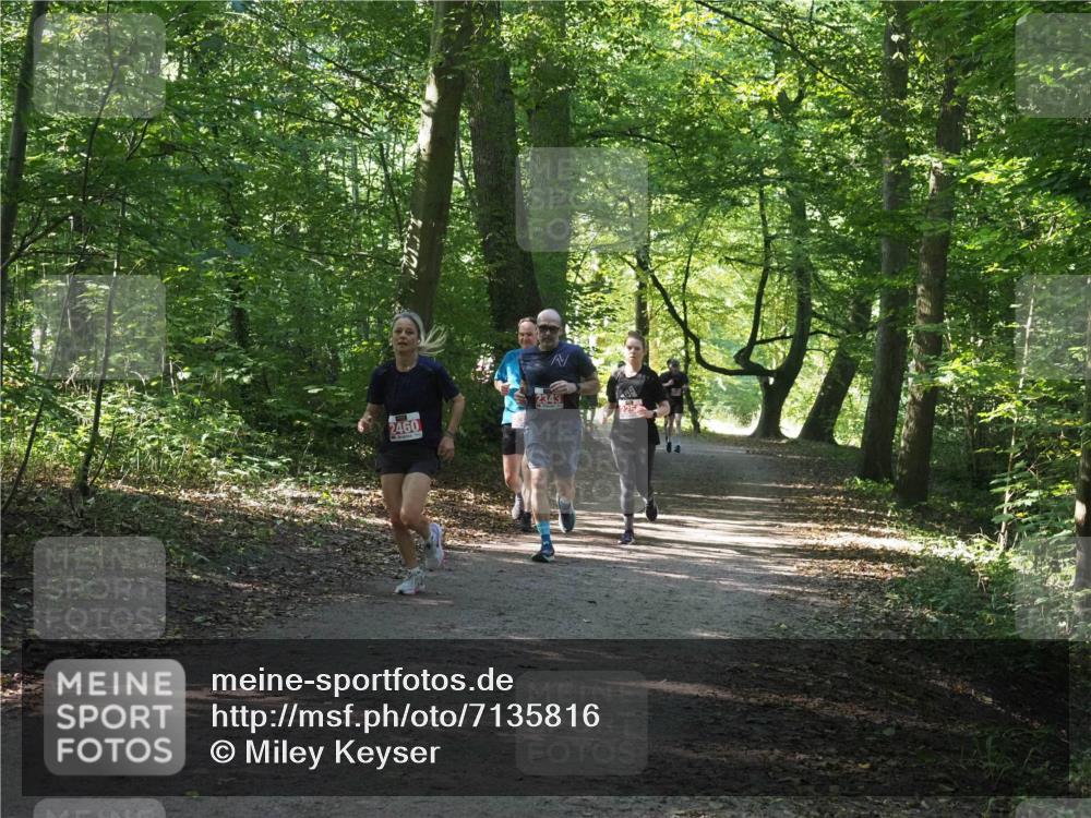 22.09.2024 - 32. Volkslauf durch das schöne Alstertal Miley Keyser http://msf.ph/oto/7135816 22.09.2024 10:44:50 Laufen 2460 meine-sportfotos.de