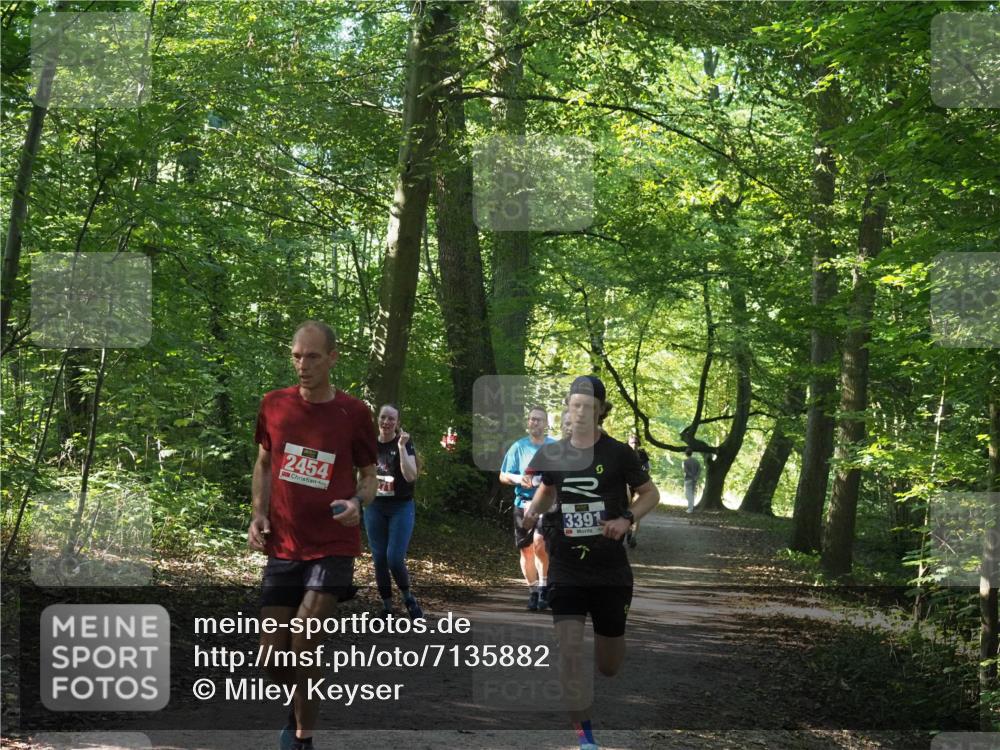 22.09.2024 - 32. Volkslauf durch das schöne Alstertal Miley Keyser http://msf.ph/oto/7135882 22.09.2024 10:44:26 Laufen 2454, 271, 3391 meine-sportfotos.de