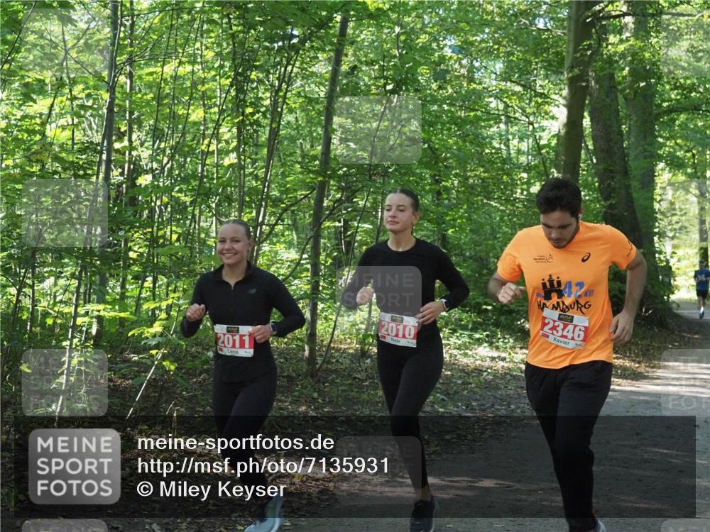22.09.2024 - 32. Volkslauf durch das schöne Alstertal Miley Keyser http://msf.ph/oto/7135931 22.09.2024 10:43:54 Laufen 2011, 2010, 2346 meine-sportfotos.de