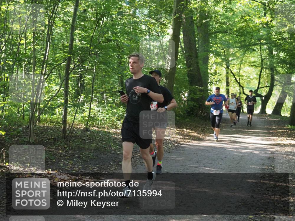 22.09.2024 - 32. Volkslauf durch das schöne Alstertal Miley Keyser http://msf.ph/oto/7135994 22.09.2024 10:43:26 Laufen  meine-sportfotos.de