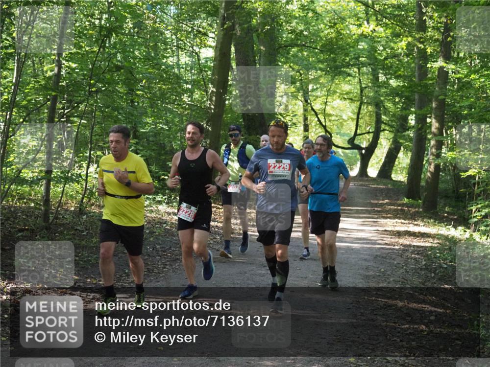 22.09.2024 - 32. Volkslauf durch das schöne Alstertal Miley Keyser http://msf.ph/oto/7136137 22.09.2024 10:42:20 Laufen 2228, 2229 meine-sportfotos.de