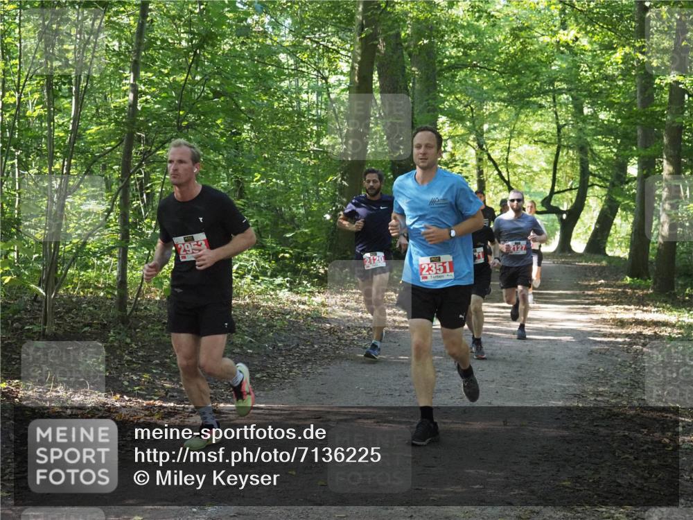 22.09.2024 - 32. Volkslauf durch das schöne Alstertal Miley Keyser http://msf.ph/oto/7136225 22.09.2024 10:41:41 Laufen 295, 2120, 2351 meine-sportfotos.de