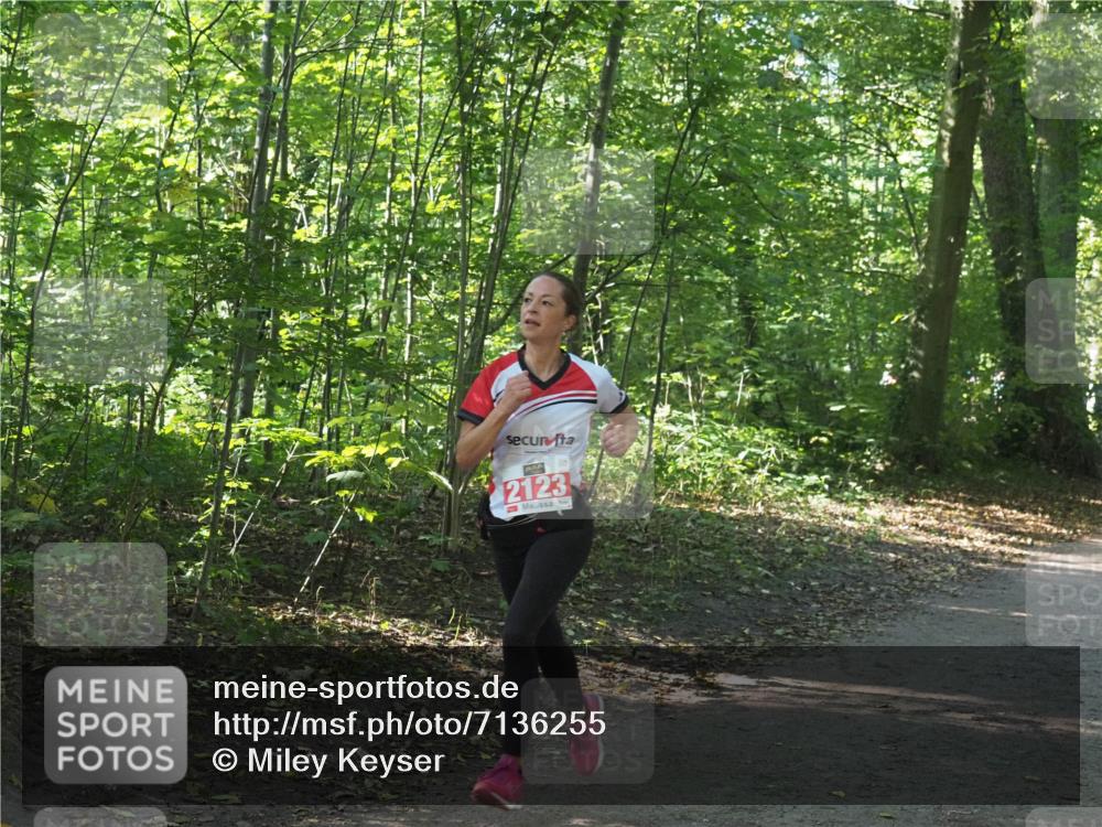 22.09.2024 - 32. Volkslauf durch das schöne Alstertal Miley Keyser http://msf.ph/oto/7136255 22.09.2024 10:41:26 Laufen 2123 meine-sportfotos.de