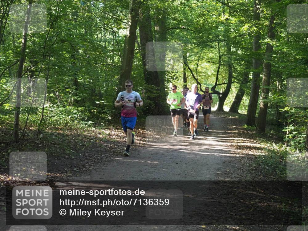 22.09.2024 - 32. Volkslauf durch das schöne Alstertal Miley Keyser http://msf.ph/oto/7136359 22.09.2024 10:40:34 Laufen  meine-sportfotos.de