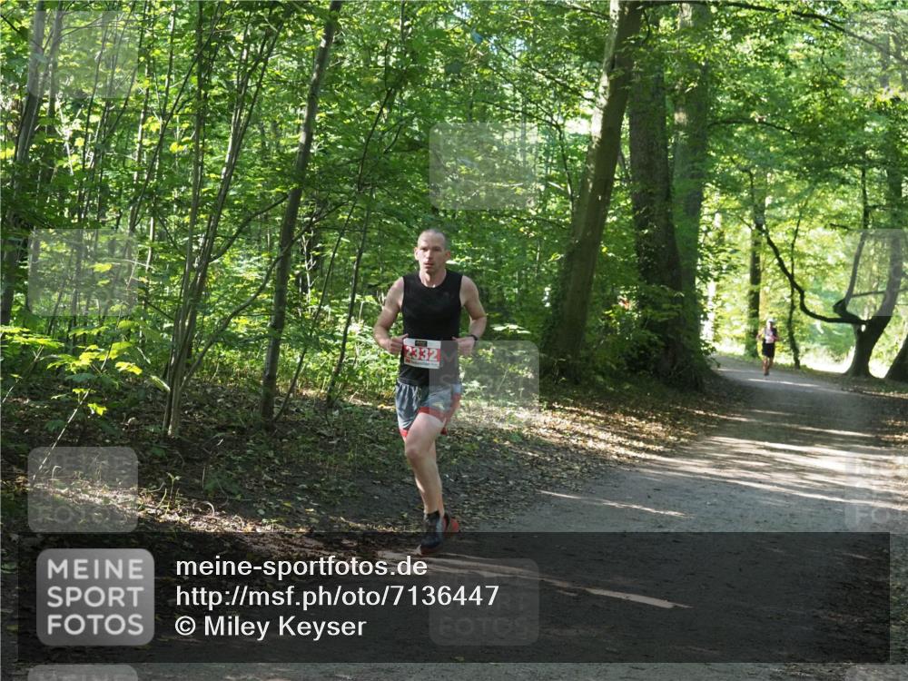 22.09.2024 - 32. Volkslauf durch das schöne Alstertal Miley Keyser http://msf.ph/oto/7136447 22.09.2024 10:39:37 Laufen 2332 meine-sportfotos.de