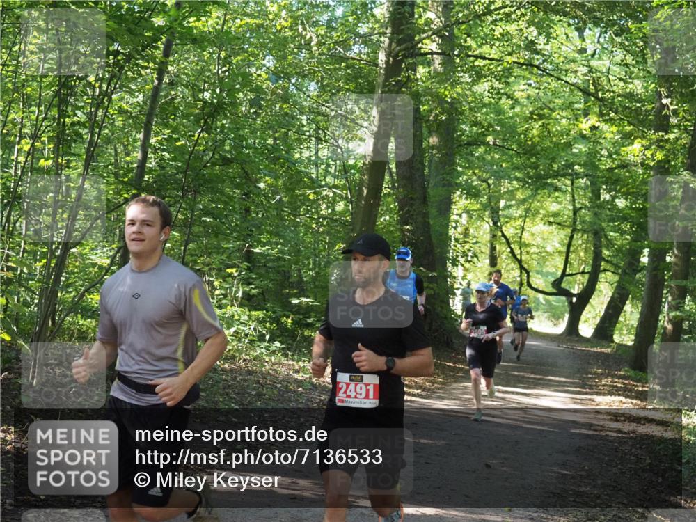 22.09.2024 - 32. Volkslauf durch das schöne Alstertal Miley Keyser http://msf.ph/oto/7136533 22.09.2024 10:39:05 Laufen 2491 meine-sportfotos.de