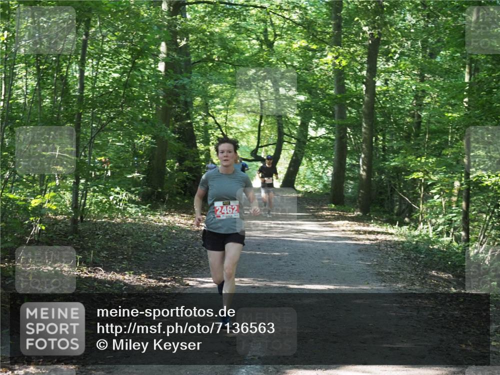 22.09.2024 - 32. Volkslauf durch das schöne Alstertal Miley Keyser http://msf.ph/oto/7136563 22.09.2024 10:38:54 Laufen 2462 meine-sportfotos.de