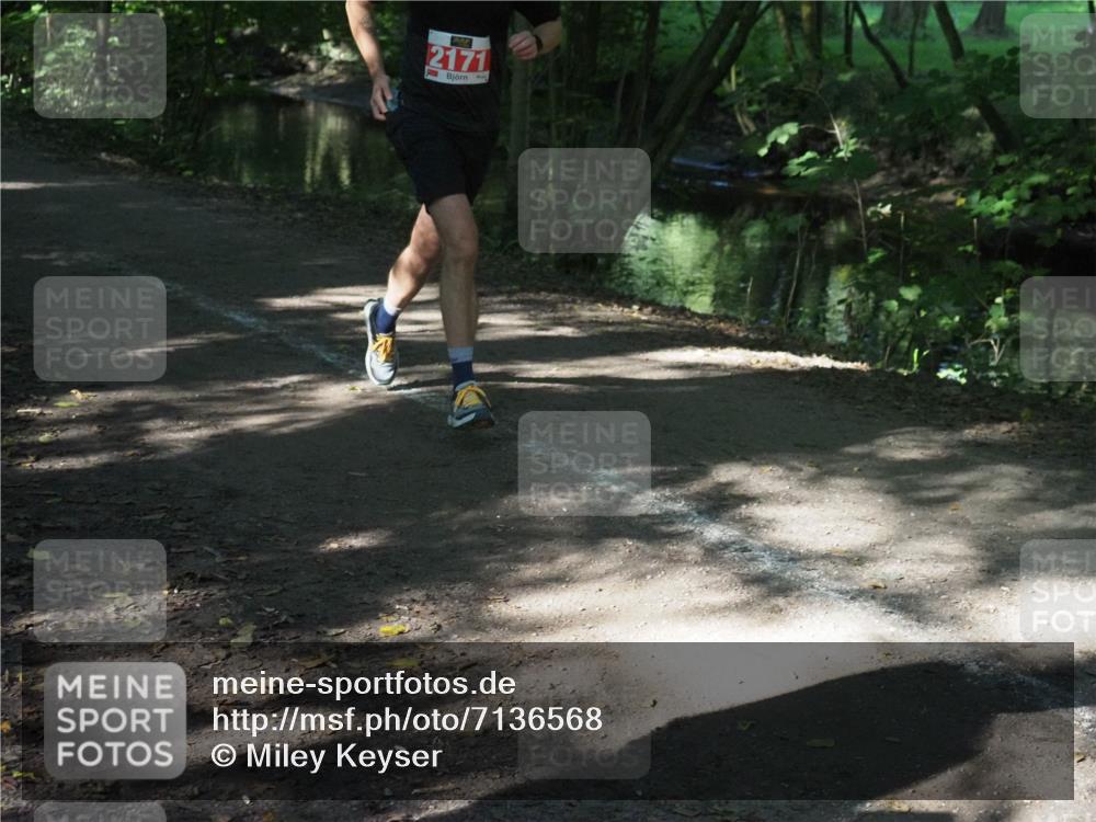 22.09.2024 - 32. Volkslauf durch das schöne Alstertal Miley Keyser http://msf.ph/oto/7136568 22.09.2024 10:38:51 Laufen 2171 meine-sportfotos.de