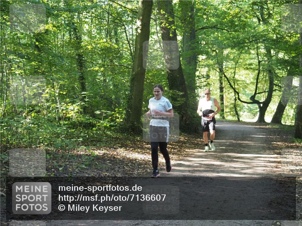 22.09.2024 - 32. Volkslauf durch das schöne Alstertal Miley Keyser http://msf.ph/oto/7136607 22.09.2024 10:29:02 Laufen 1573 meine-sportfotos.de