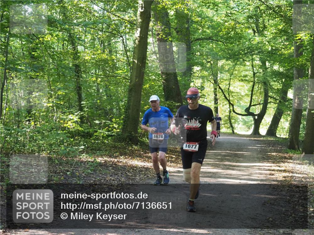 22.09.2024 - 32. Volkslauf durch das schöne Alstertal Miley Keyser http://msf.ph/oto/7136651 22.09.2024 10:27:45 Laufen 1678, 1677 meine-sportfotos.de
