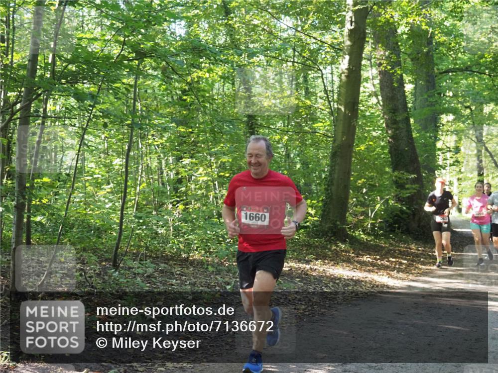 22.09.2024 - 32. Volkslauf durch das schöne Alstertal Miley Keyser http://msf.ph/oto/7136672 22.09.2024 10:27:36 Laufen 1660, 063, 1059 meine-sportfotos.de