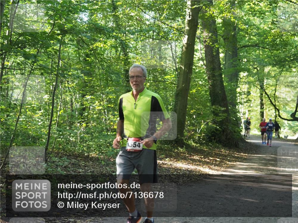 22.09.2024 - 32. Volkslauf durch das schöne Alstertal Miley Keyser http://msf.ph/oto/7136678 22.09.2024 10:27:24 Laufen 1554 meine-sportfotos.de