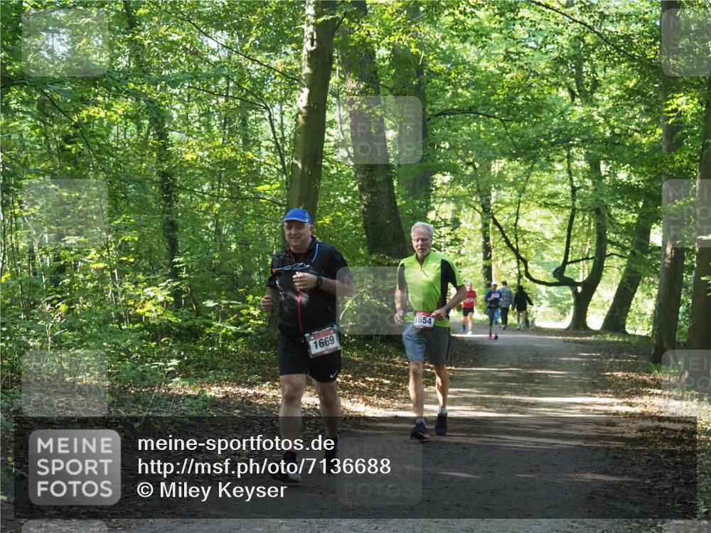 22.09.2024 - 32. Volkslauf durch das schöne Alstertal Miley Keyser http://msf.ph/oto/7136688 22.09.2024 10:27:22 Laufen 1669, 1654 meine-sportfotos.de