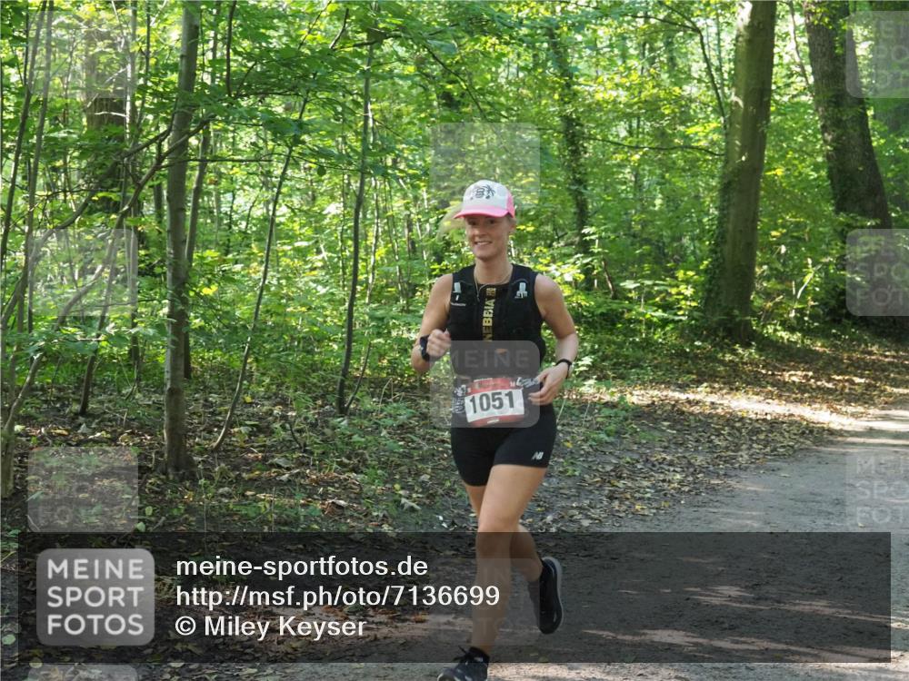 22.09.2024 - 32. Volkslauf durch das schöne Alstertal Miley Keyser http://msf.ph/oto/7136699 22.09.2024 10:26:40 Laufen 1051 meine-sportfotos.de