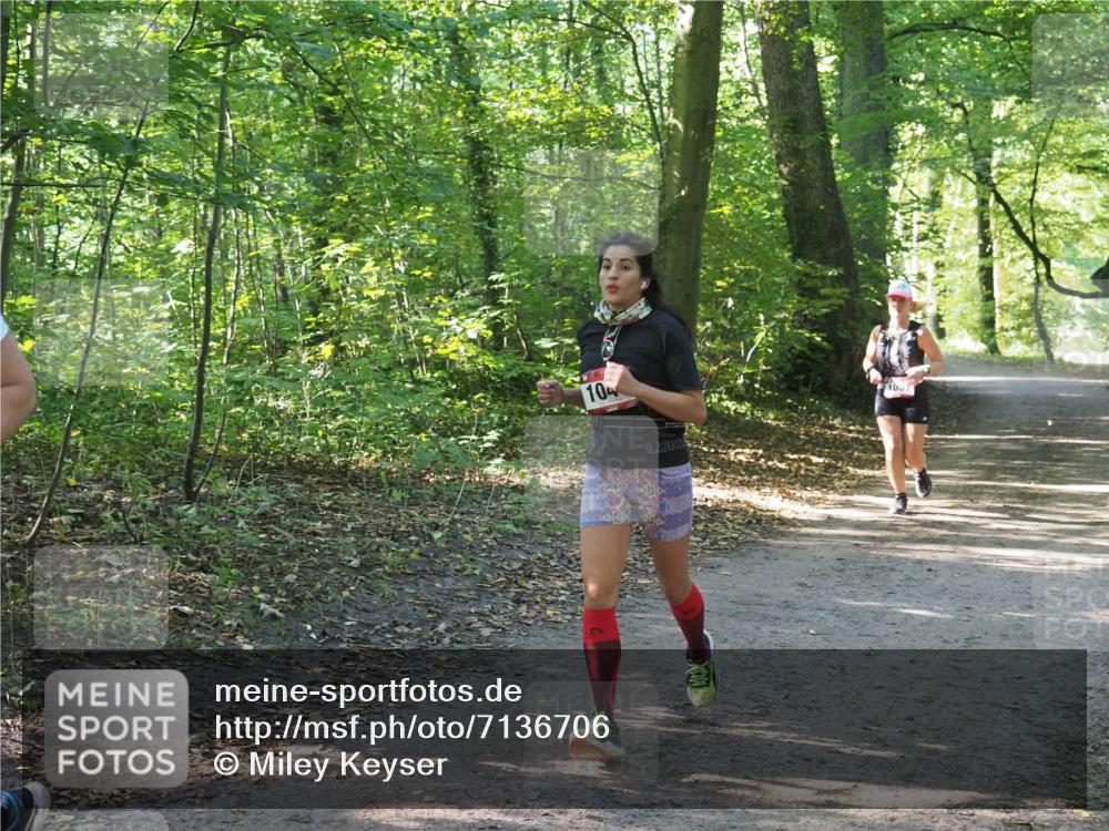 22.09.2024 - 32. Volkslauf durch das schöne Alstertal Miley Keyser http://msf.ph/oto/7136706 22.09.2024 10:26:37 Laufen 104, 1001 meine-sportfotos.de