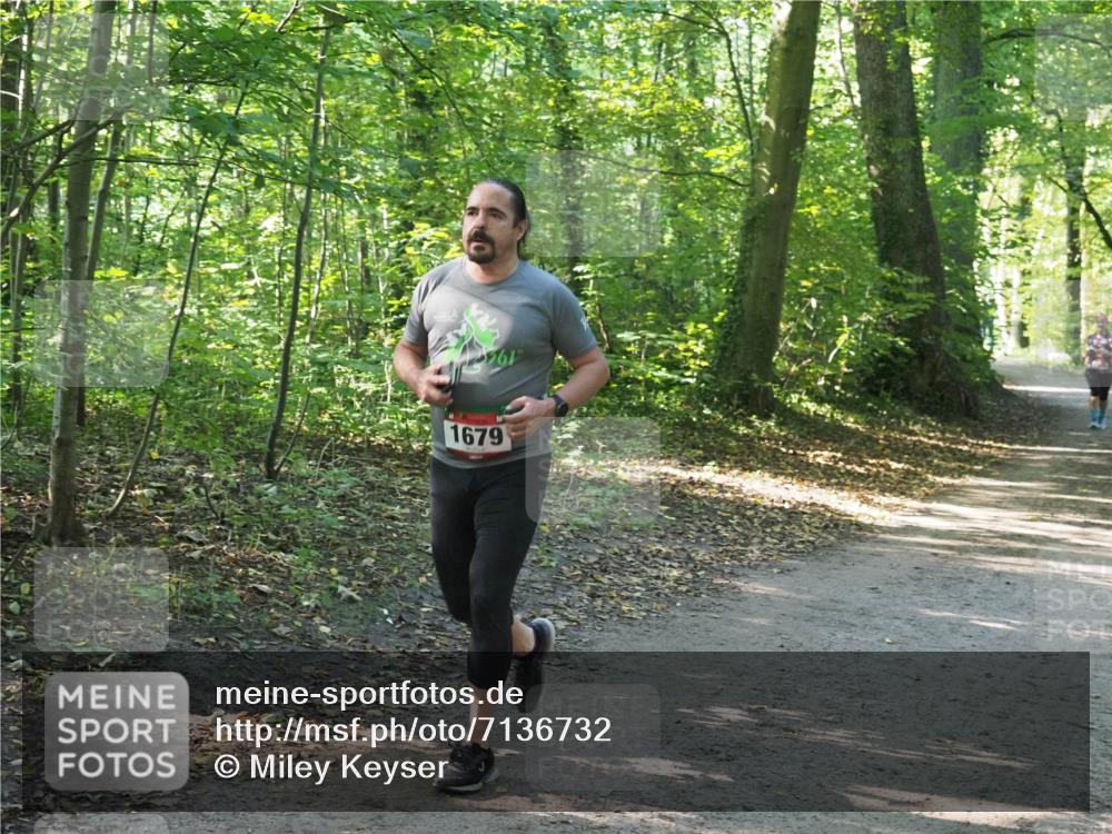 22.09.2024 - 32. Volkslauf durch das schöne Alstertal Miley Keyser http://msf.ph/oto/7136732 22.09.2024 10:26:13 Laufen 1679 meine-sportfotos.de