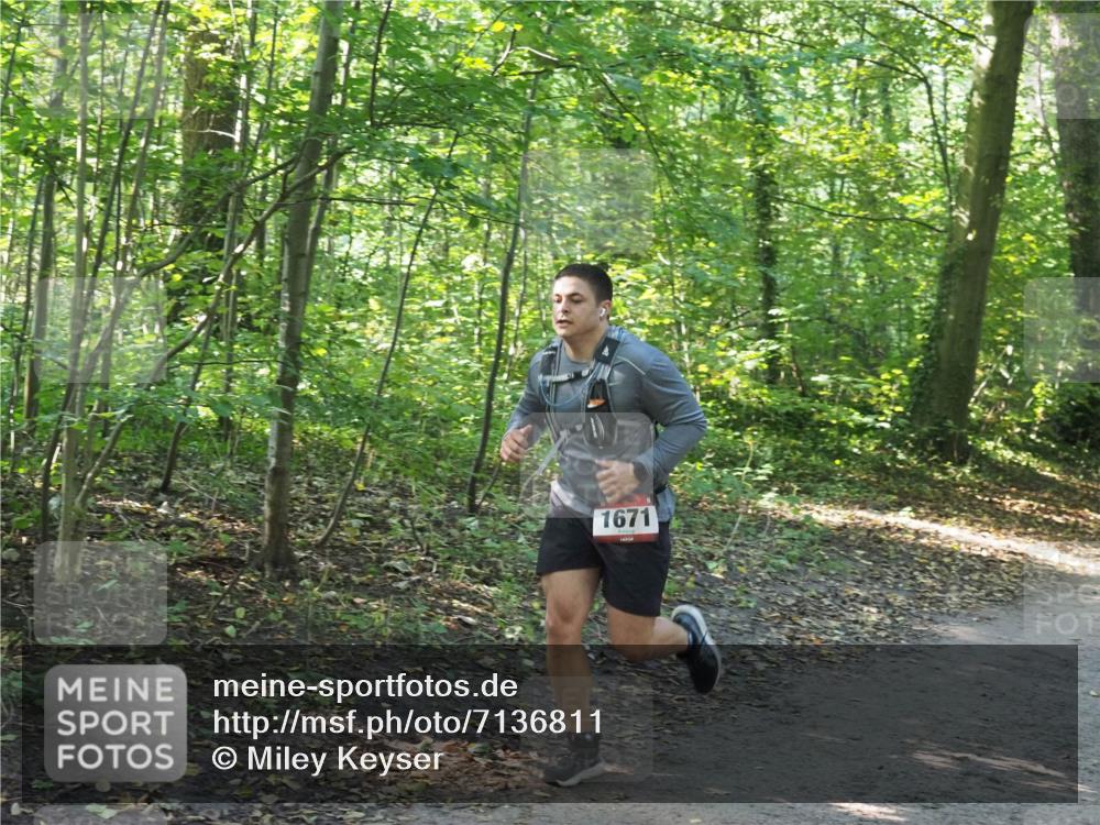 22.09.2024 - 32. Volkslauf durch das schöne Alstertal Miley Keyser http://msf.ph/oto/7136811 22.09.2024 10:25:19 Laufen 1671 meine-sportfotos.de