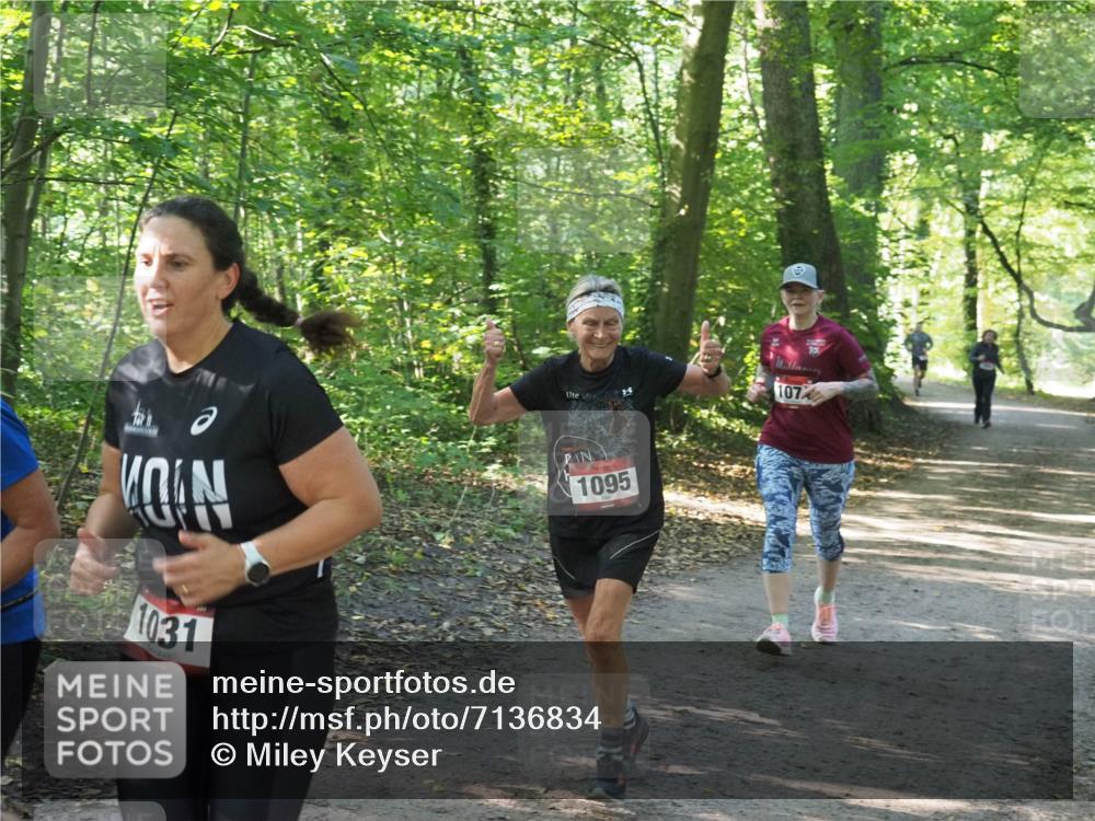 22.09.2024 - 32. Volkslauf durch das schöne Alstertal Miley Keyser http://msf.ph/oto/7136834 22.09.2024 10:25:06 Laufen 1031, 107, 1095 meine-sportfotos.de