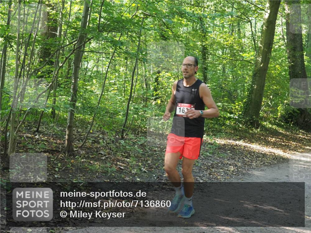 22.09.2024 - 32. Volkslauf durch das schöne Alstertal Miley Keyser http://msf.ph/oto/7136860 22.09.2024 10:24:54 Laufen 163 meine-sportfotos.de