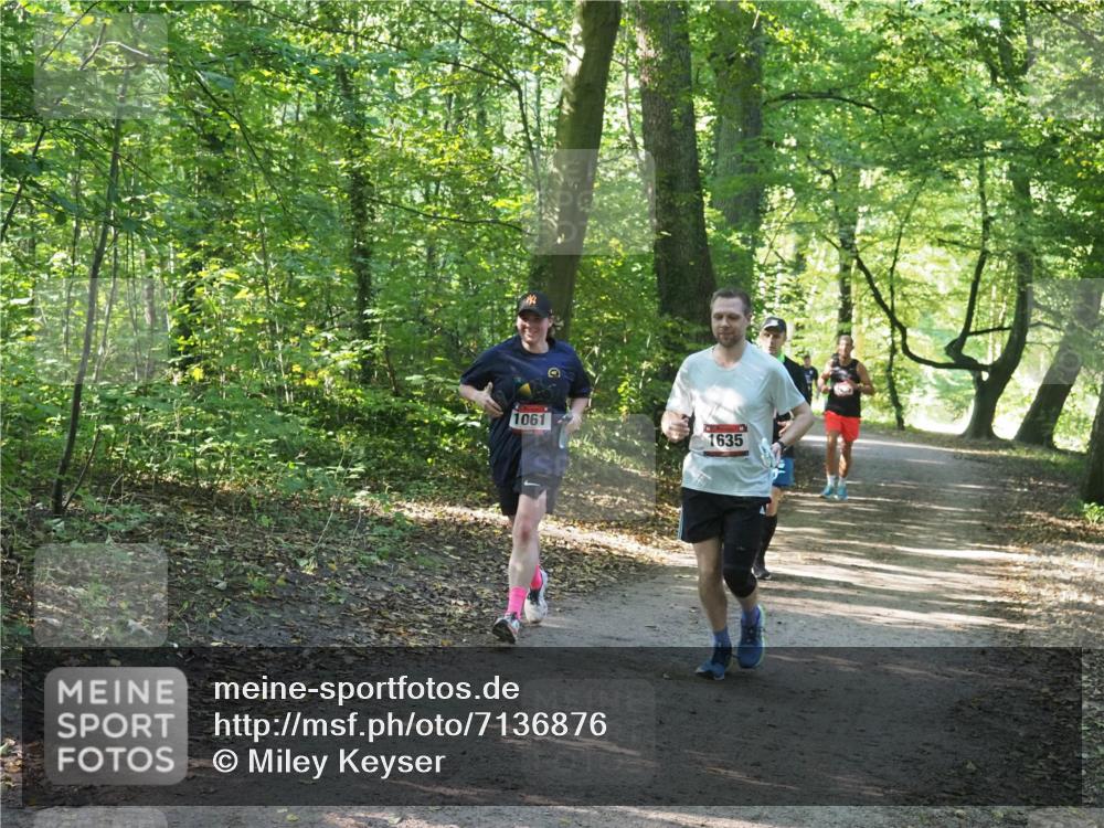 22.09.2024 - 32. Volkslauf durch das schöne Alstertal Miley Keyser http://msf.ph/oto/7136876 22.09.2024 10:24:49 Laufen 1061, 1635 meine-sportfotos.de