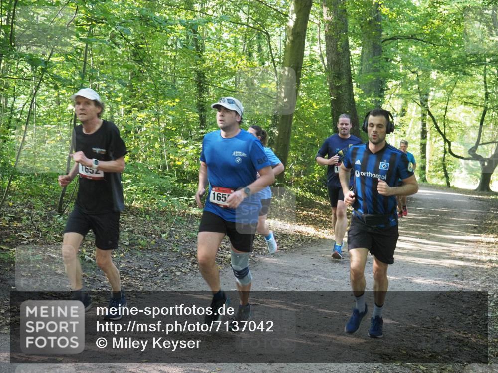 22.09.2024 - 32. Volkslauf durch das schöne Alstertal Miley Keyser http://msf.ph/oto/7137042 22.09.2024 10:23:39 Laufen 1657, 165 meine-sportfotos.de