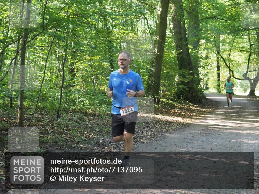 22.09.2024 - 32. Volkslauf durch das schöne Alstertal Miley Keyser http://msf.ph/oto/7137095 22.09.2024 10:23:06 Laufen 1622 meine-sportfotos.de