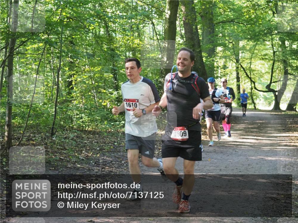 22.09.2024 - 32. Volkslauf durch das schöne Alstertal Miley Keyser http://msf.ph/oto/7137125 22.09.2024 10:22:57 Laufen 1610, 1609 meine-sportfotos.de