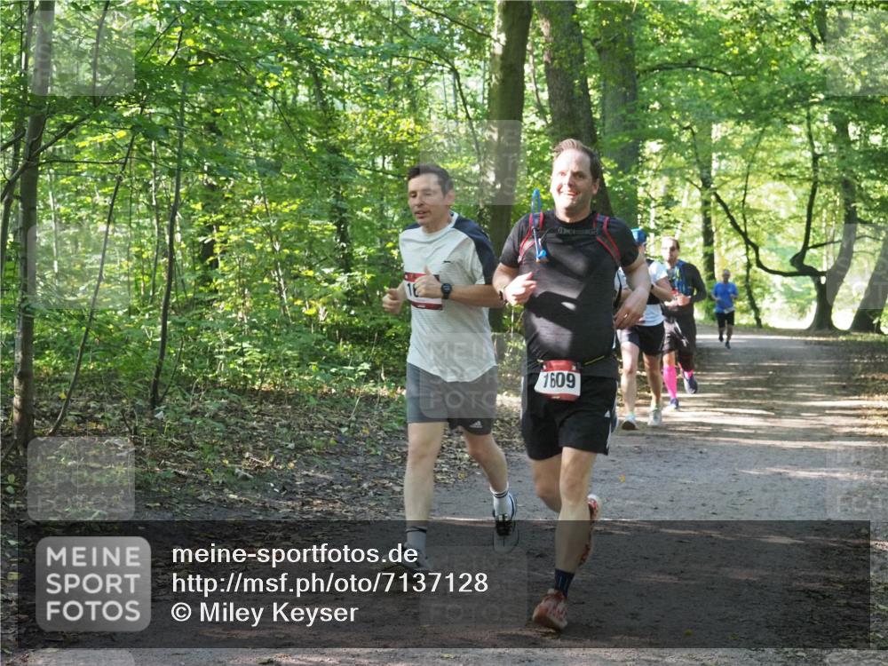22.09.2024 - 32. Volkslauf durch das schöne Alstertal Miley Keyser http://msf.ph/oto/7137128 22.09.2024 10:22:57 Laufen 1609 meine-sportfotos.de
