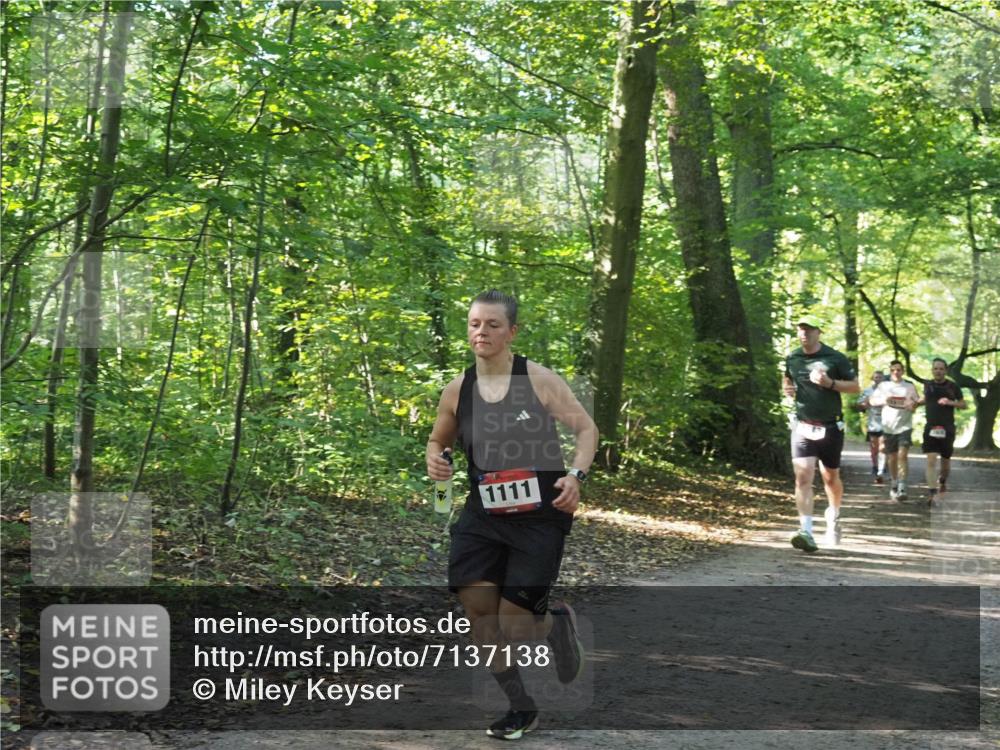 22.09.2024 - 32. Volkslauf durch das schöne Alstertal Miley Keyser http://msf.ph/oto/7137138 22.09.2024 10:22:52 Laufen 1111 meine-sportfotos.de