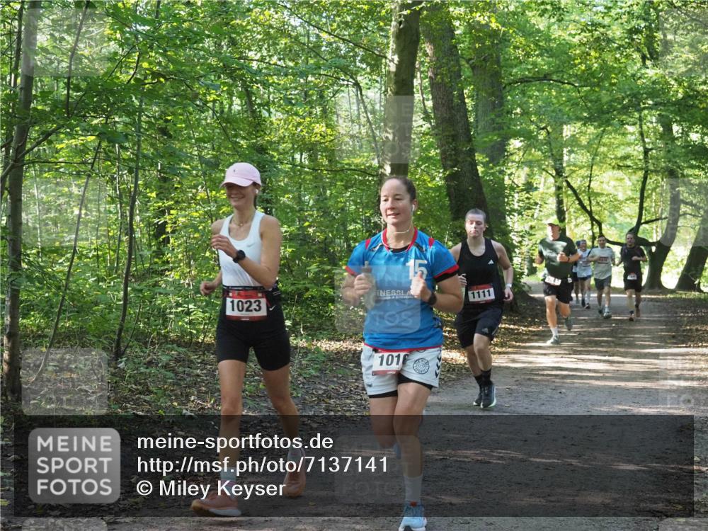 22.09.2024 - 32. Volkslauf durch das schöne Alstertal Miley Keyser http://msf.ph/oto/7137141 22.09.2024 10:22:51 Laufen 1023, 15, 101 meine-sportfotos.de