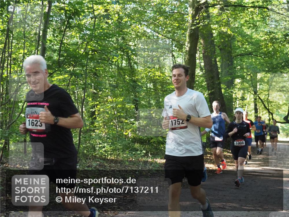 22.09.2024 - 32. Volkslauf durch das schöne Alstertal Miley Keyser http://msf.ph/oto/7137211 22.09.2024 10:22:28 Laufen 1623, 1752, 1008 meine-sportfotos.de
